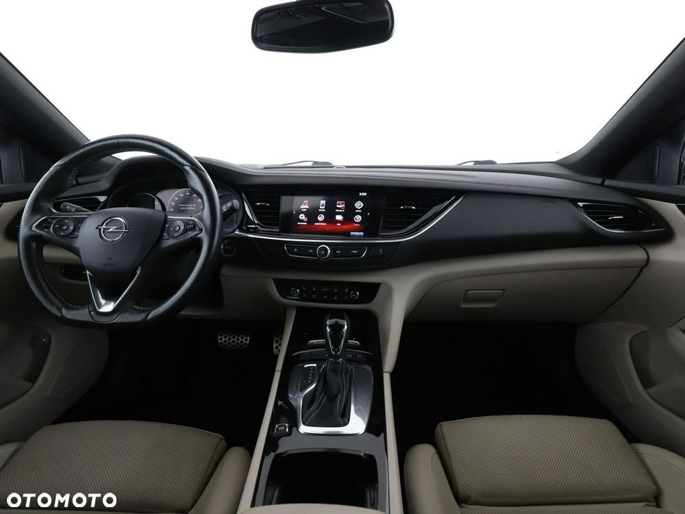 Opel Insignia 1.5 T Innovation S&S - 16