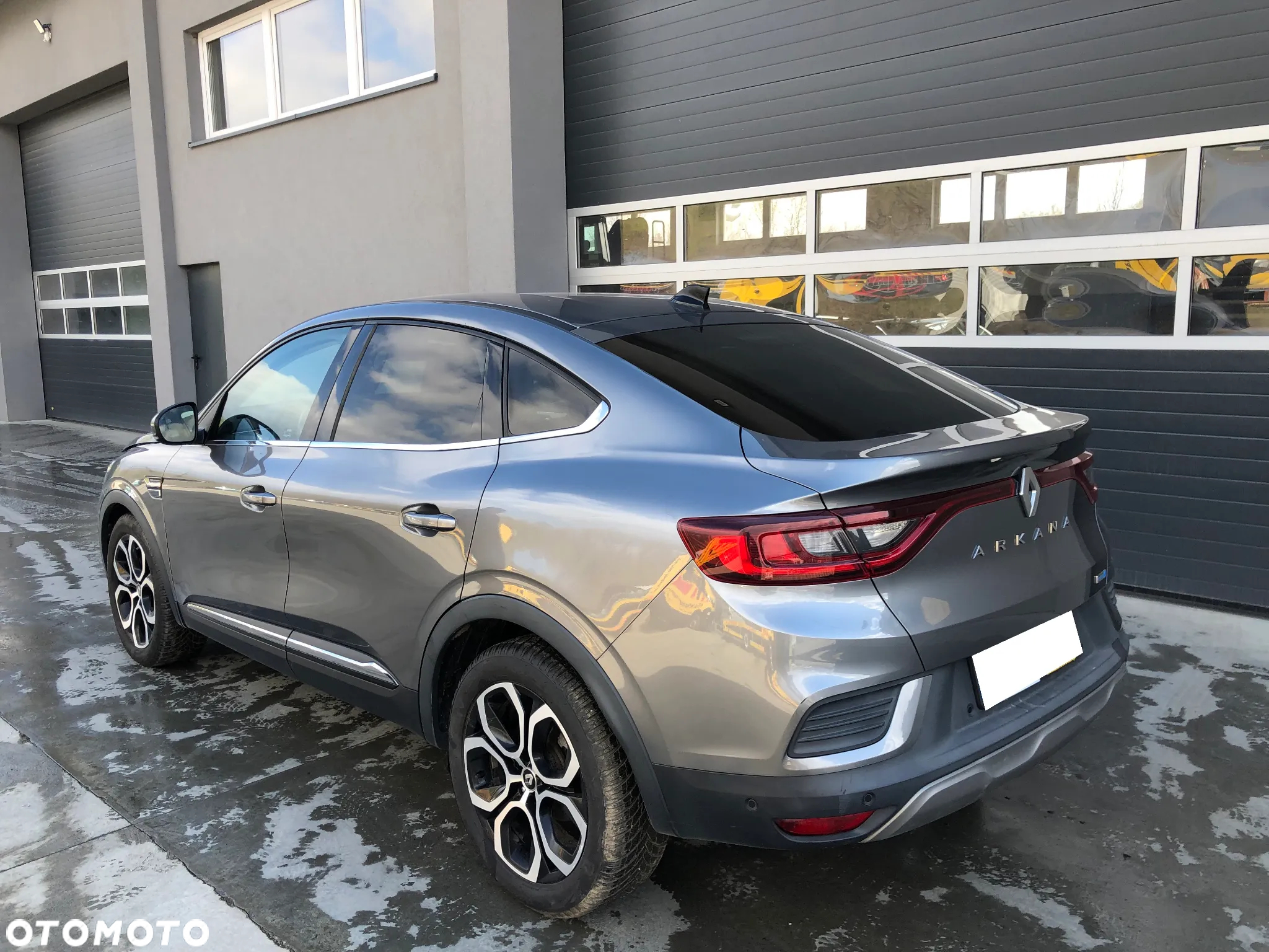 Renault Arkana 1.6 E-TECH Intens MMT - 3