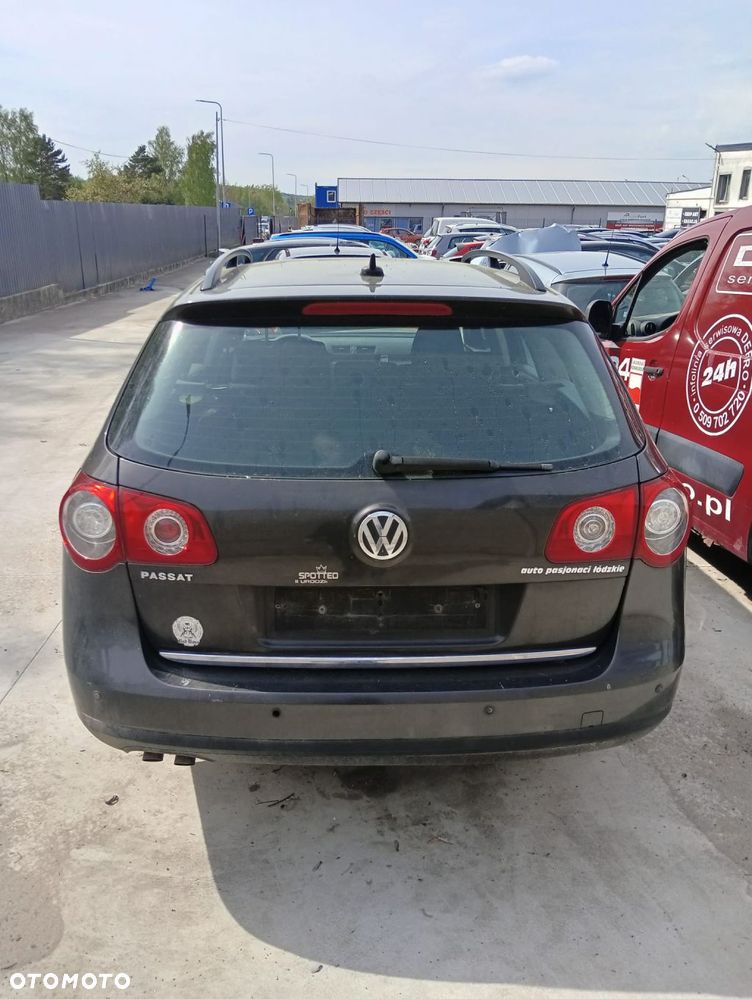 Klapa Tył (Maska, Zderzak, Lampa, Drzwi, Części Silnikowe) Volkswagen Passat 1.9 Diesel 104 Km 2008 - 7