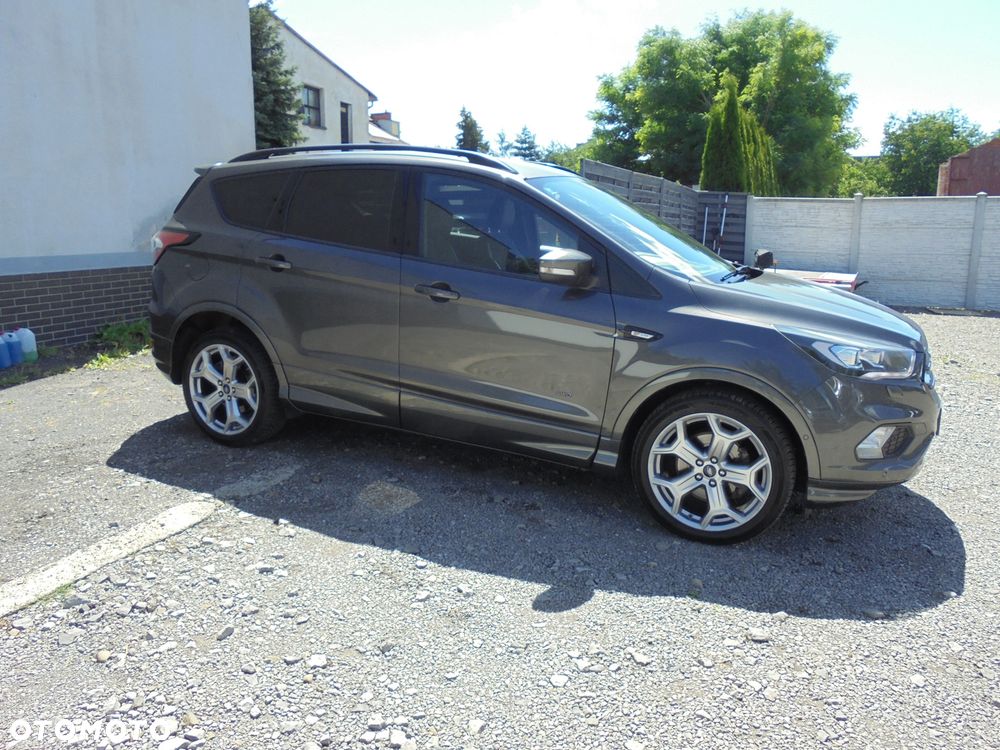 Ford Kuga - 28