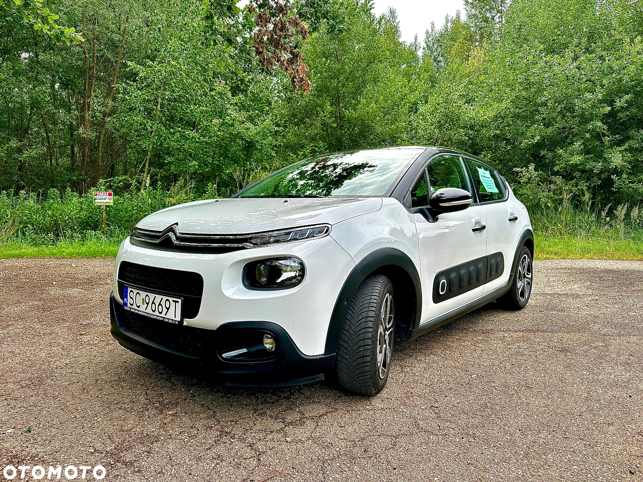 Citroën C3 1.2 PureTech GPF Shine - 8
