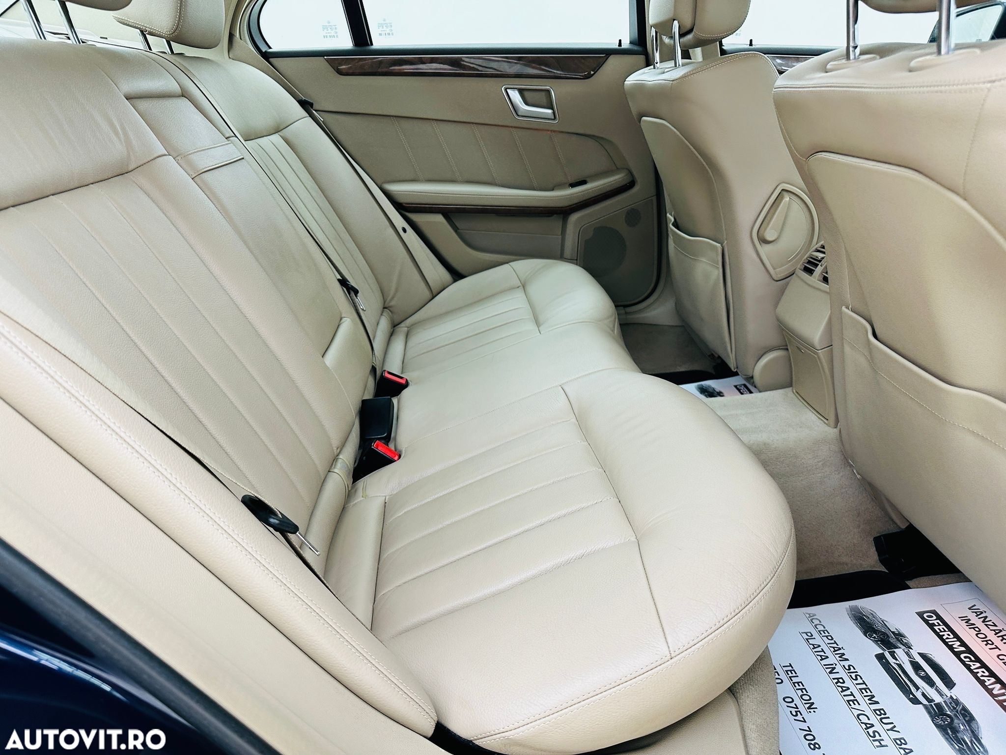 Mercedes-Benz E - 23