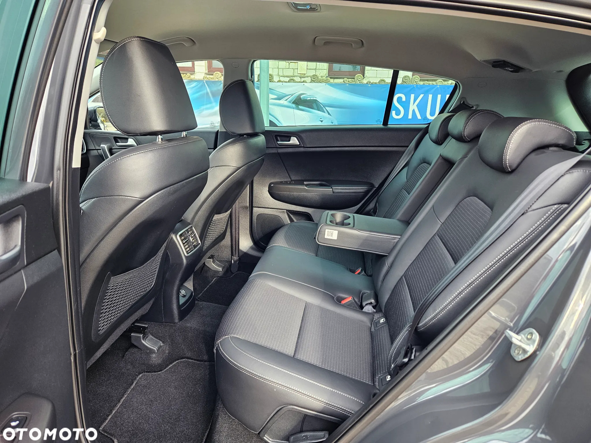 Kia Sportage 1.6 T-GDI L Business Line Plus 2WD - 7