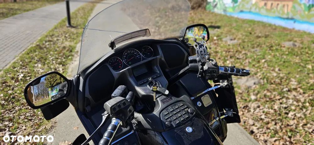 Honda GL - 11