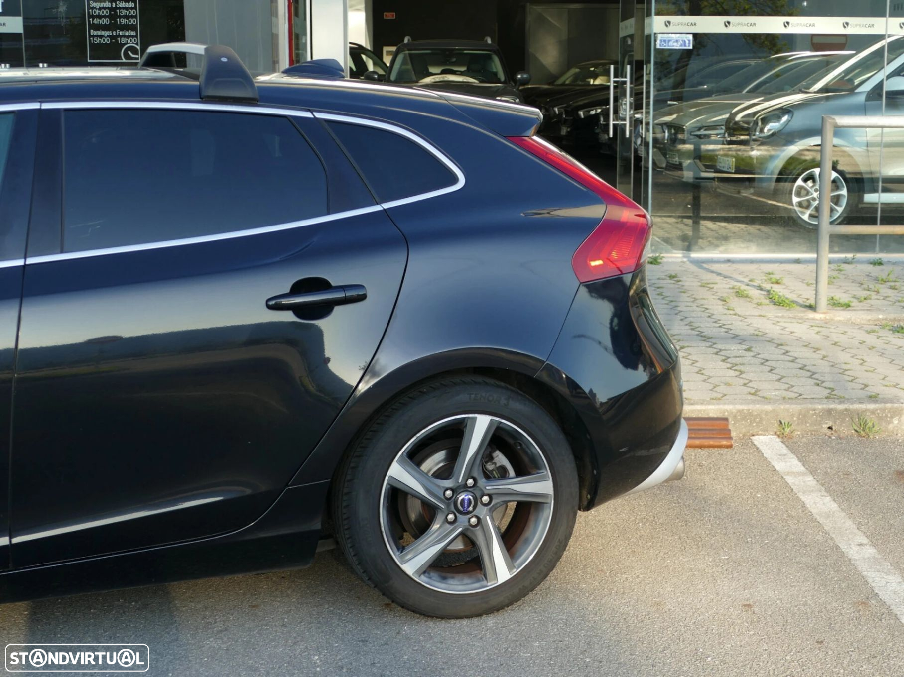 Volvo V40 2.0 D2 R-Design Momentum - 14