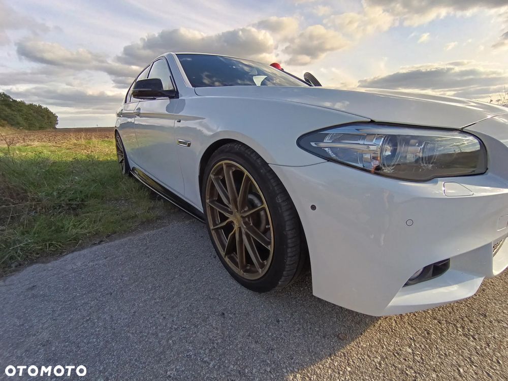BMW Seria 5 535i - 5