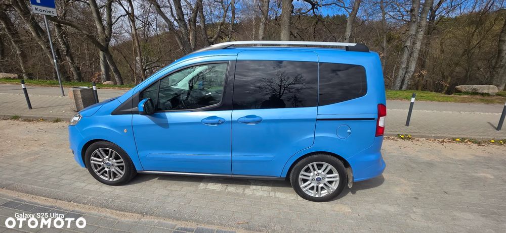 Ford Tourneo Courier 1.0 EcoBoost Ambiente - 13