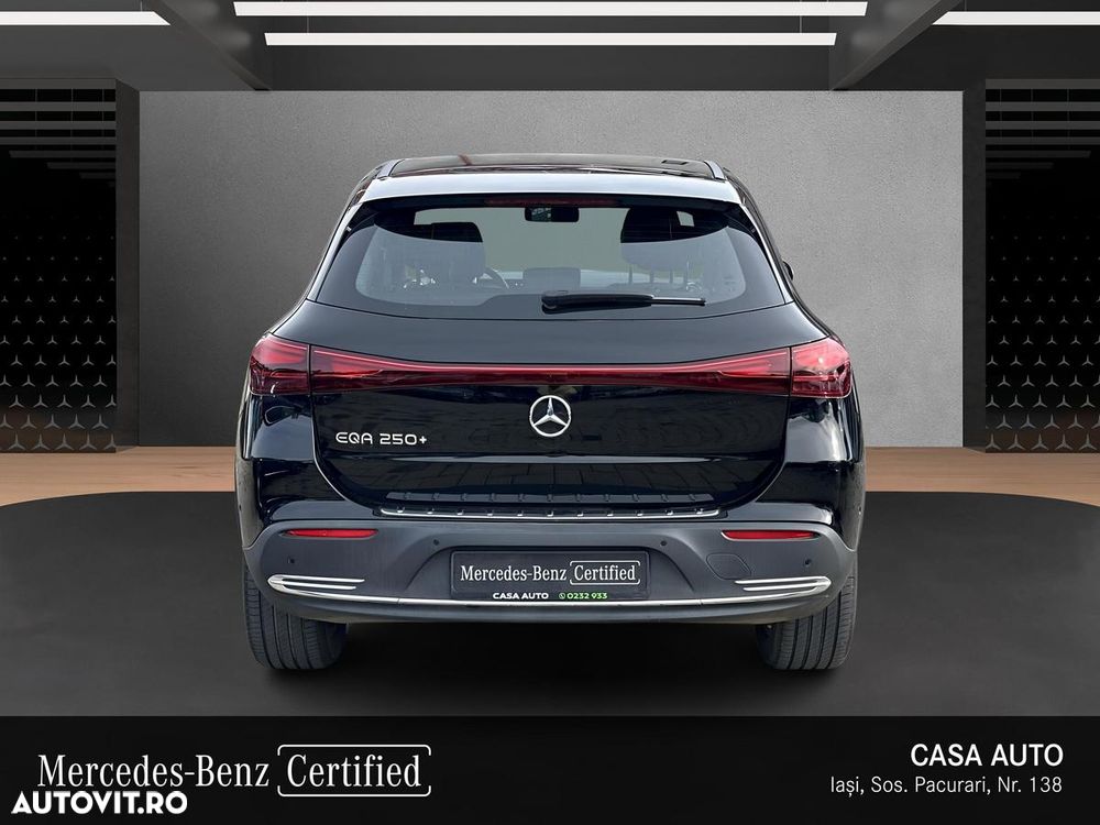 Mercedes-Benz EQA 250+ - 8