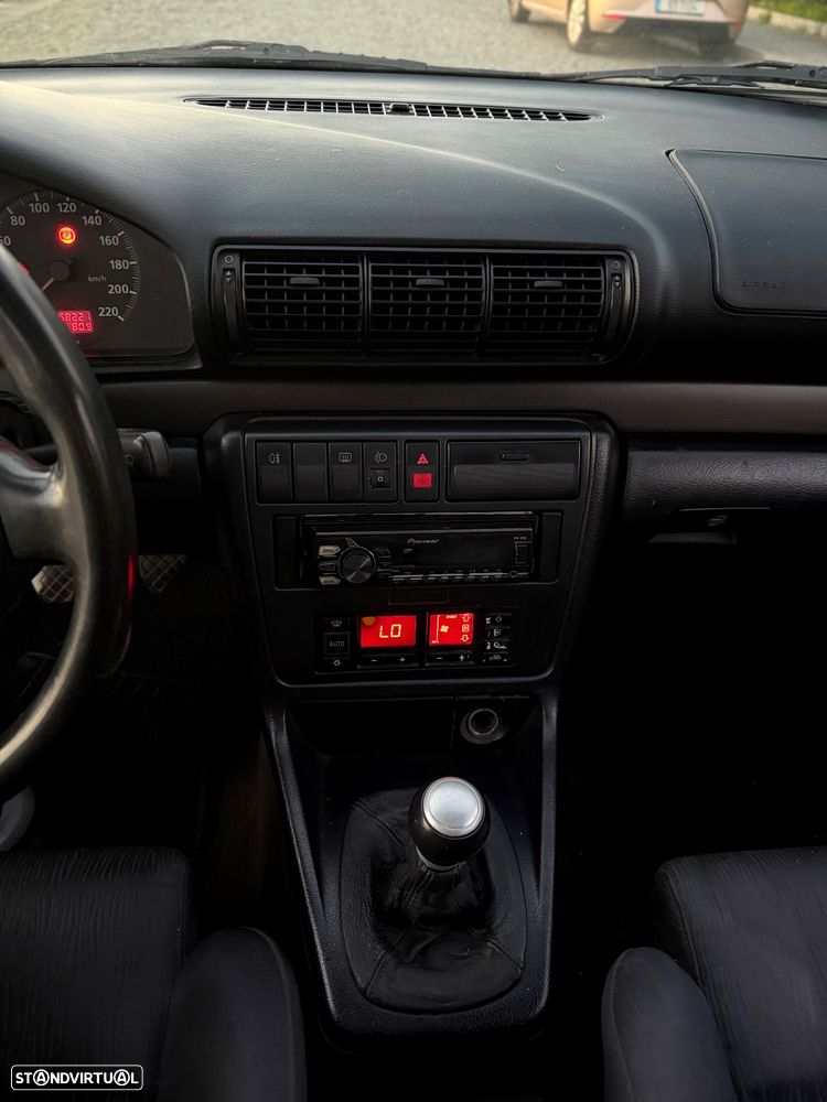 Audi A4 Avant 1.9 TDI Sport - 9