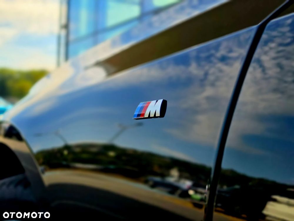 BMW Seria 3 330i xDrive M Sport - 17