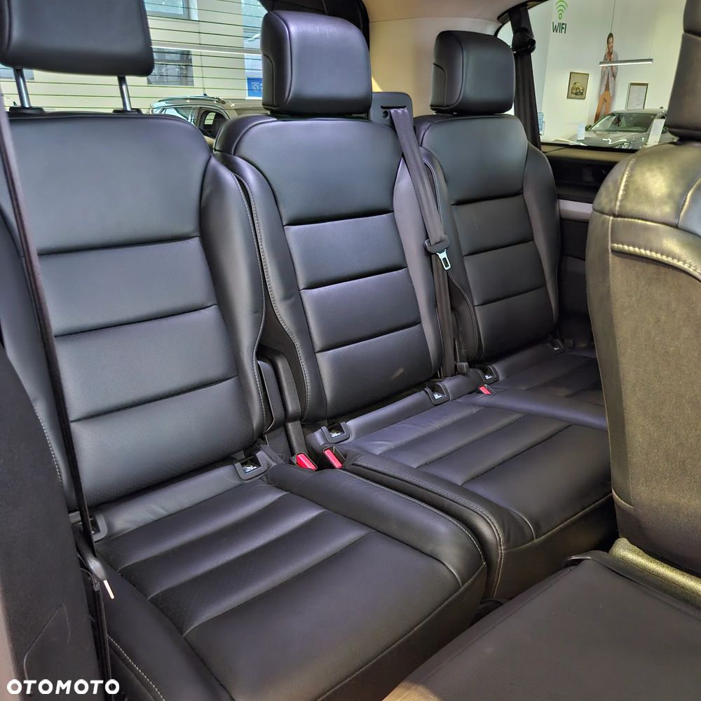 Peugeot Traveller 2.0 BlueHDi Standard Business Vip - 11