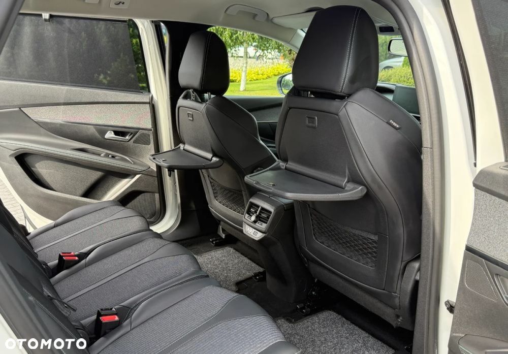 Peugeot 5008 BlueHDi 180 EAT8 Allure Pack - 32