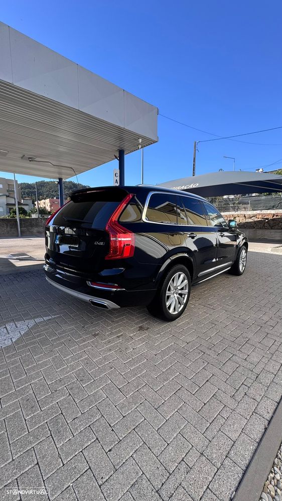 Volvo XC 90 - 7