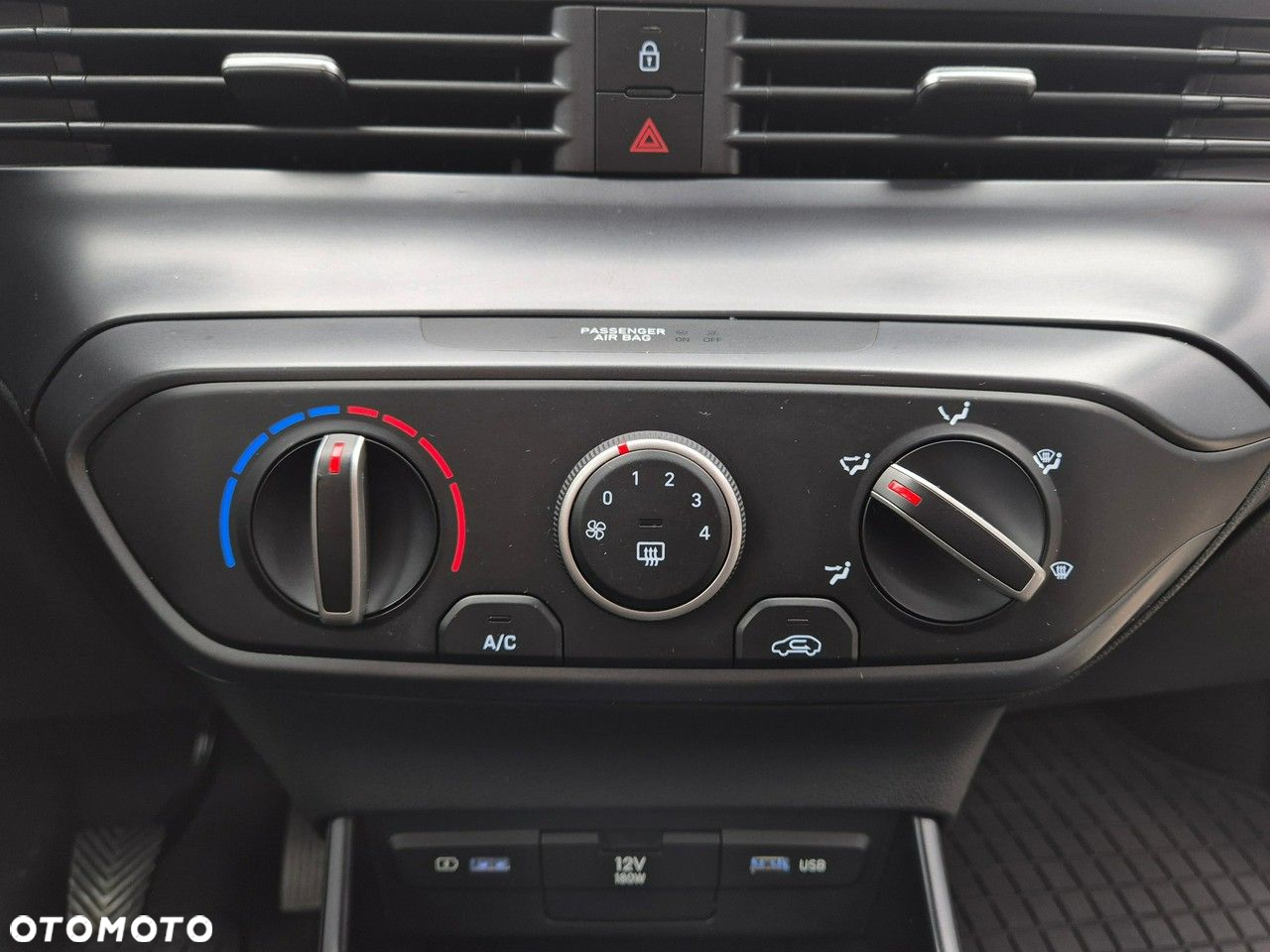 Hyundai i20 - 25