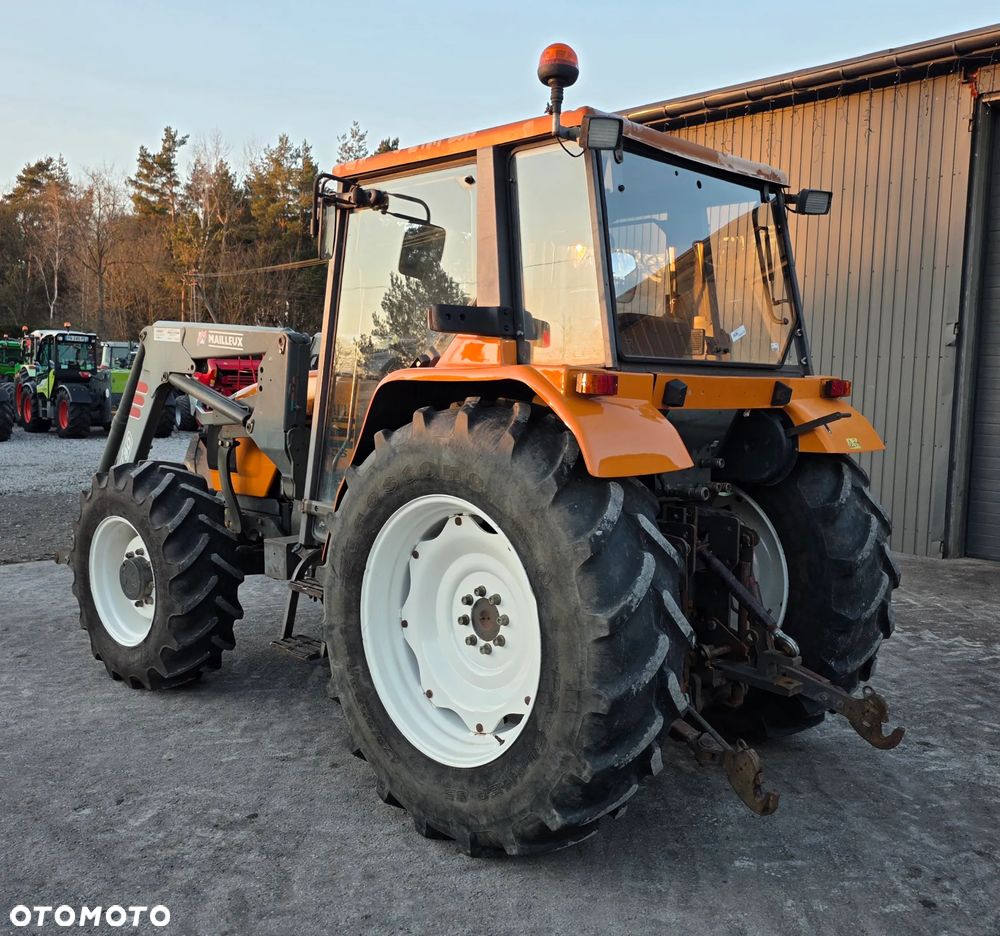Renault Ceres 335 - 3