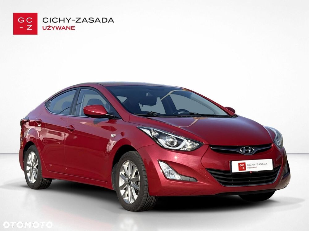 Hyundai Elantra 1.6 Classic + - 8
