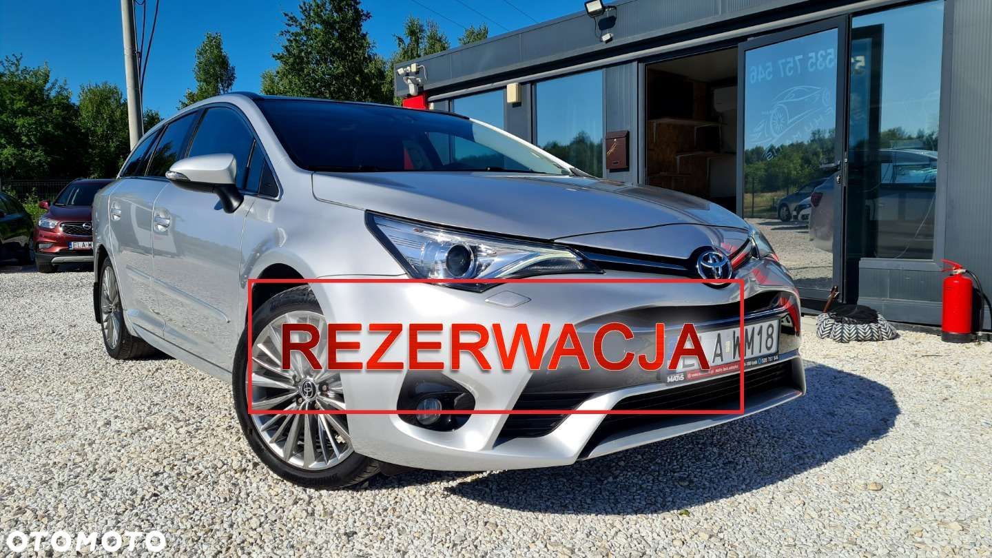 Toyota Avensis - 1