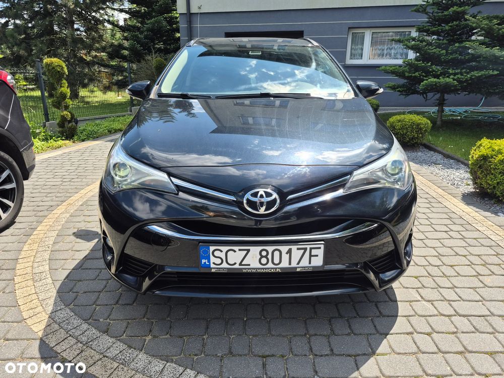 Toyota Avensis 1.8 Business Edition - 4