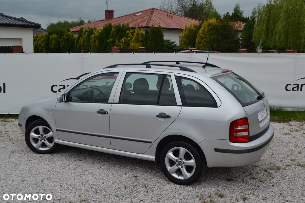 Skoda Fabia 1.4 16V Classic + - 7