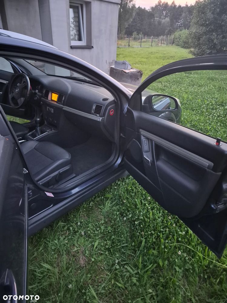 Opel Vectra 1.8 - 18