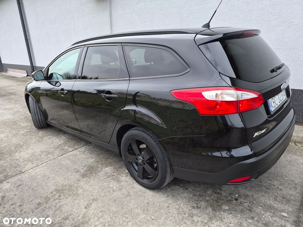 Ford Focus 1.6 TDCi DPF Champions Edition - 5