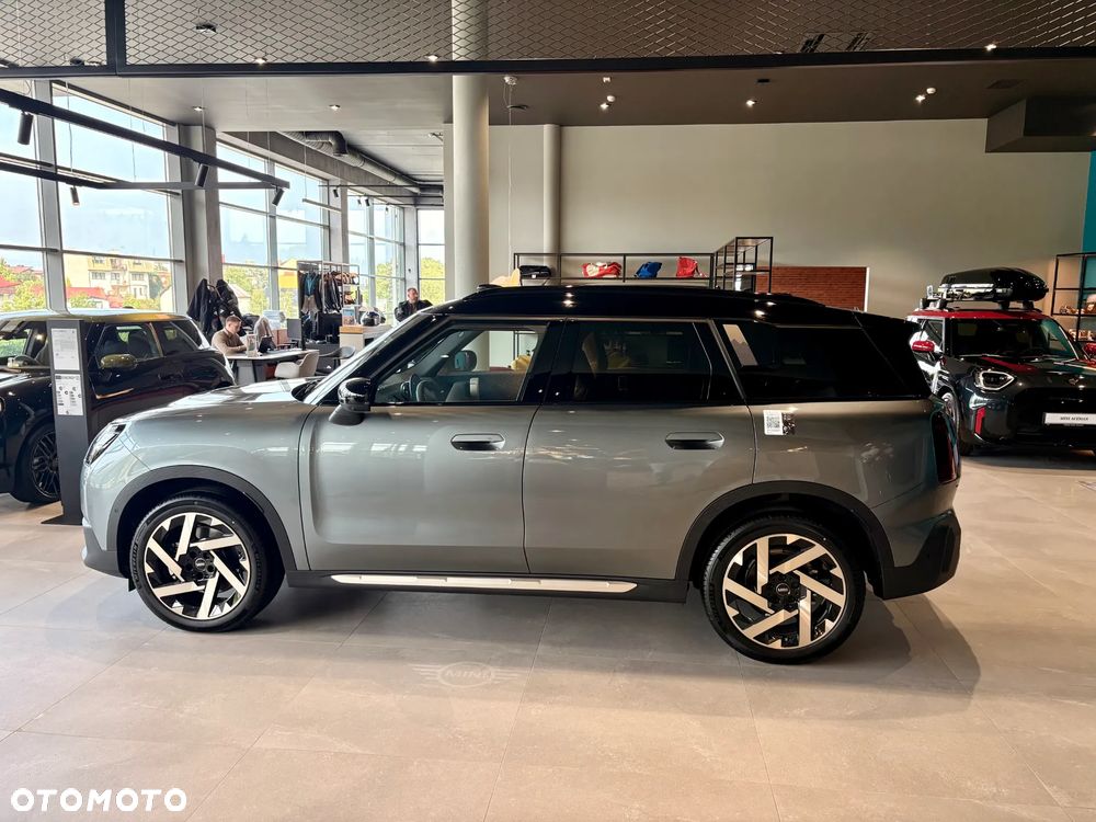 MINI Countryman C mHEV Linia Favoured - 8