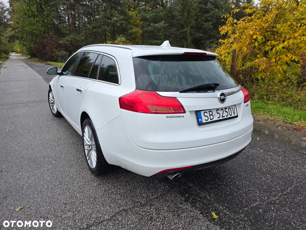 Opel Insignia 2009 photo 2