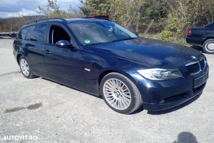 Capota motor BMW Seria 3 E91 [2004 - 2010] Touring wagon 320d AT (163 - 2