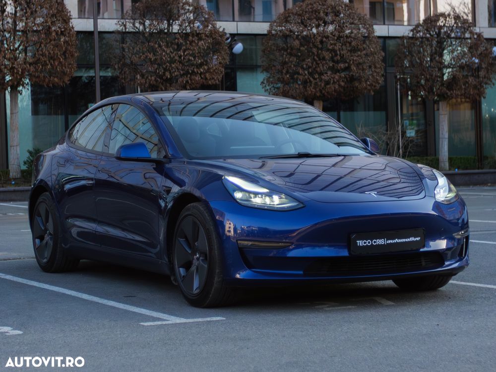 Tesla Model 3 Langstreckenbatterie Allradantrieb Dual Motor - 33