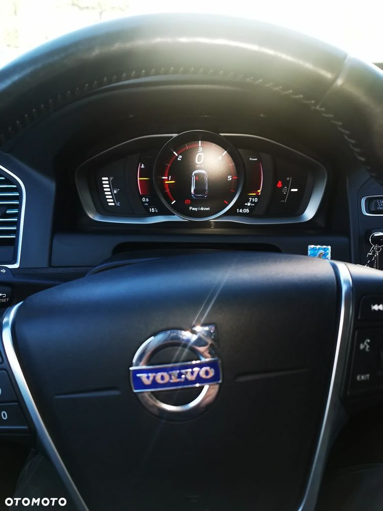 Volvo XC 60 - 10