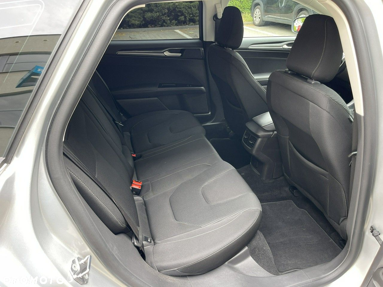 Ford Mondeo - 26