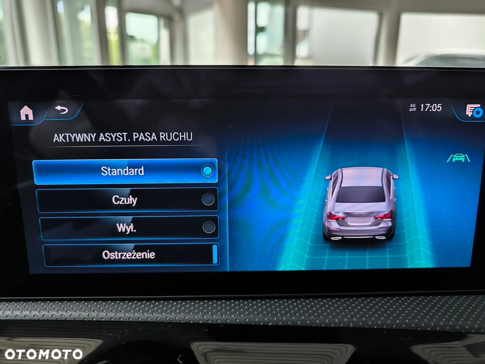 Mercedes-Benz Klasa A 200 AMG Line 7G-DCT - 25