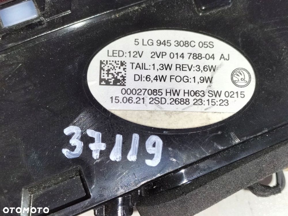 Lampa tylna tył prawa SKODA ENYAQ 21- LED - 6
