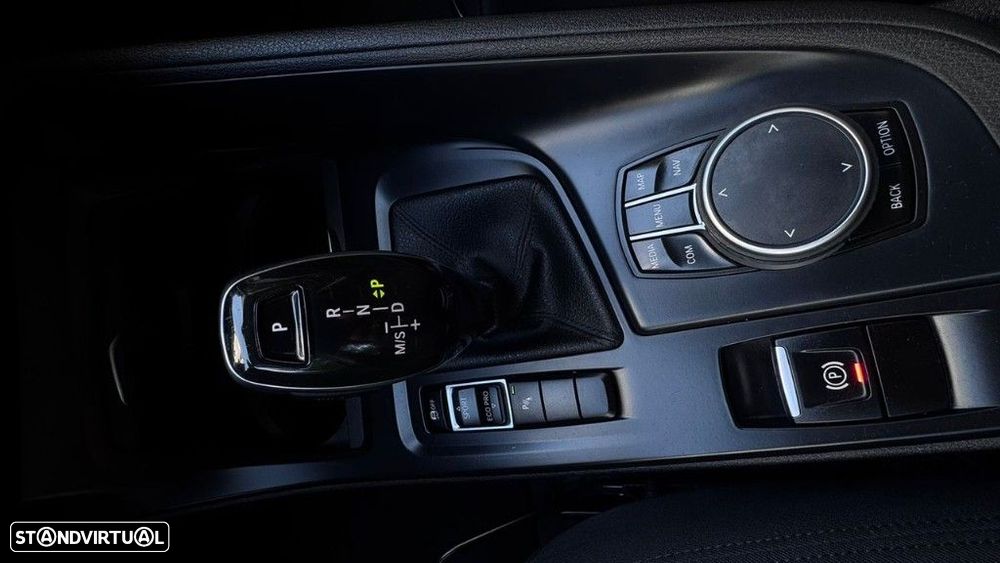 BMW X1 16 d sDrive Advantage Auto - 15