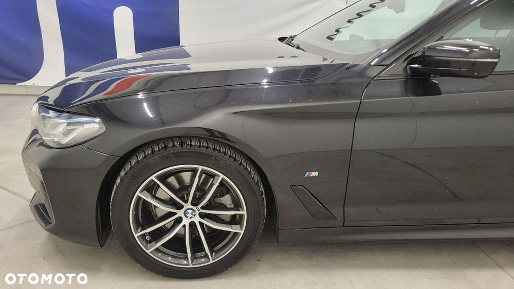 BMW Seria 5 520i mHEV M Sport sport - 10