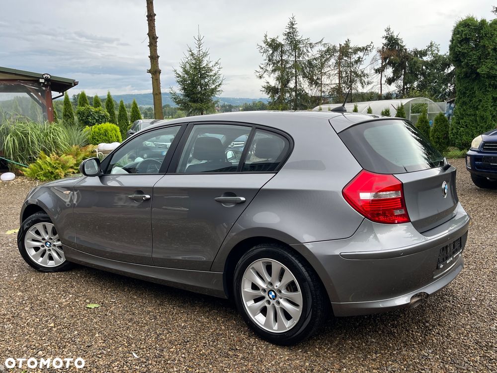 BMW Seria 1 116d - 12