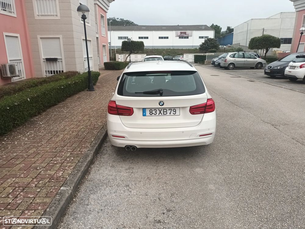 BMW 320 d Touring Advantage Auto - 23