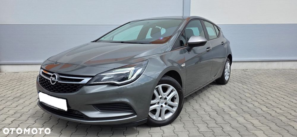 Opel Astra 1.4 Turbo Edition - 1