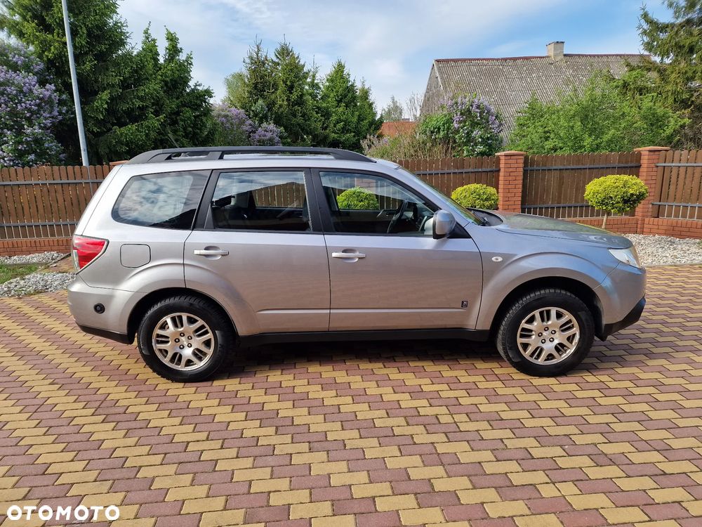 Subaru Forester 2.5 X Premium - 20