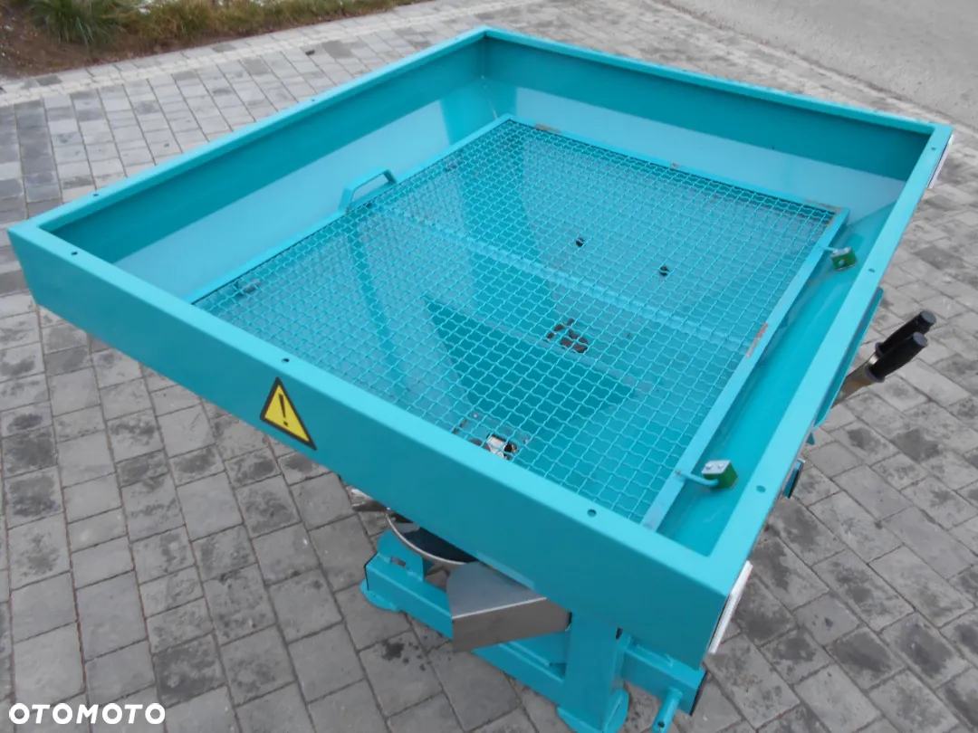 SIEWKA/ Siewnik/ ROZSIEWACZ Nawozów Hydraulika W Standardzie 600L, 800L, 1000L, 1200L (polifoska, siarczan amonu, saletrzak, superfosfat, sól potasowa, siarczan potasu, siarczan magnezu) - 12