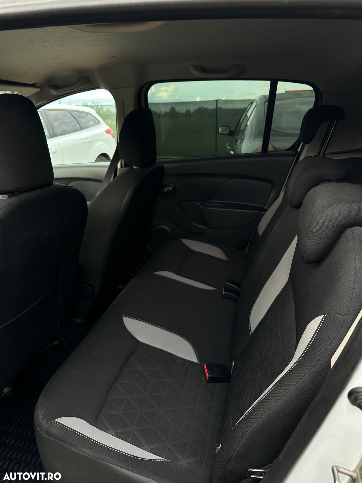 Dacia Sandero 0.9 TCe Prestige - 8