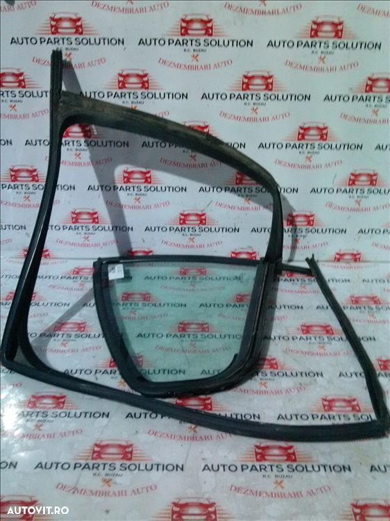 coltar geam usa dreapta spate skoda octavia 2 - 1