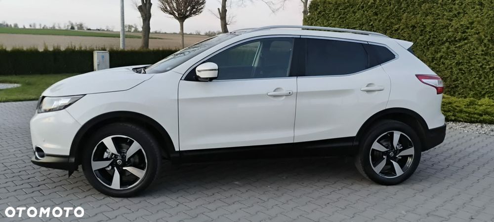 Nissan Qashqai - 12