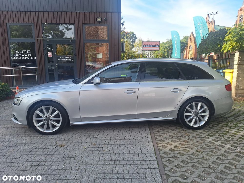 Audi A4 Avant - 4