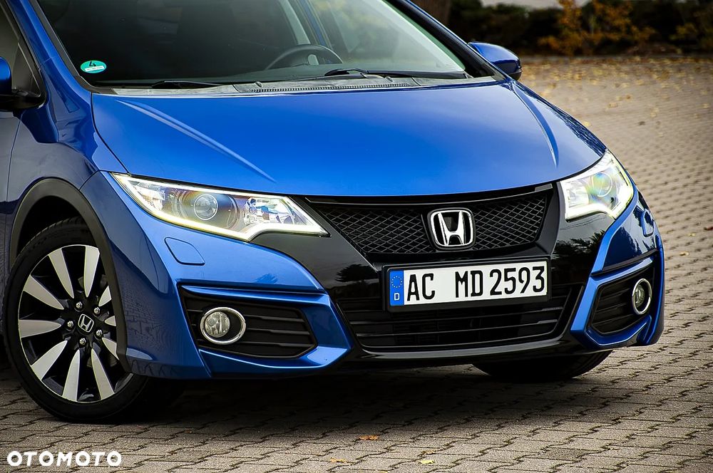 Honda Civic 1.8 i-VTEC Lifestyle - 18