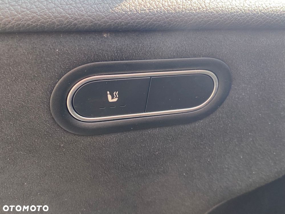 Mercedes-Benz Klasa A ver-250-e-phev-amg-line-8g--dct - 24