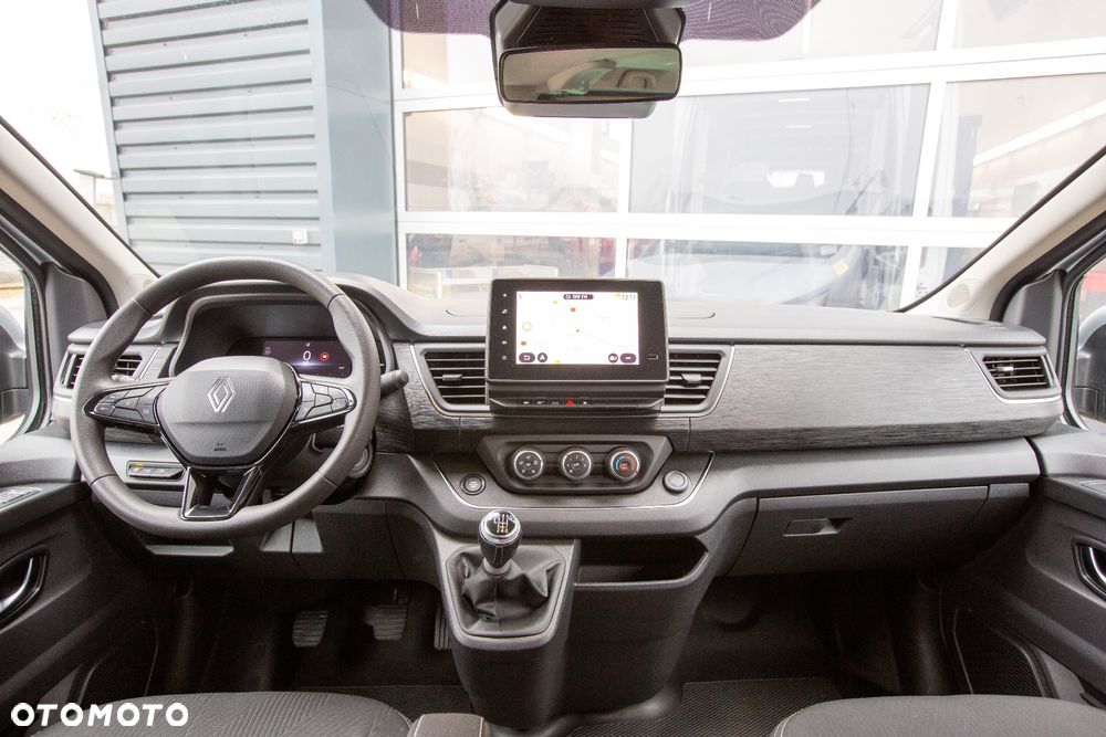 Renault Trafic - 13