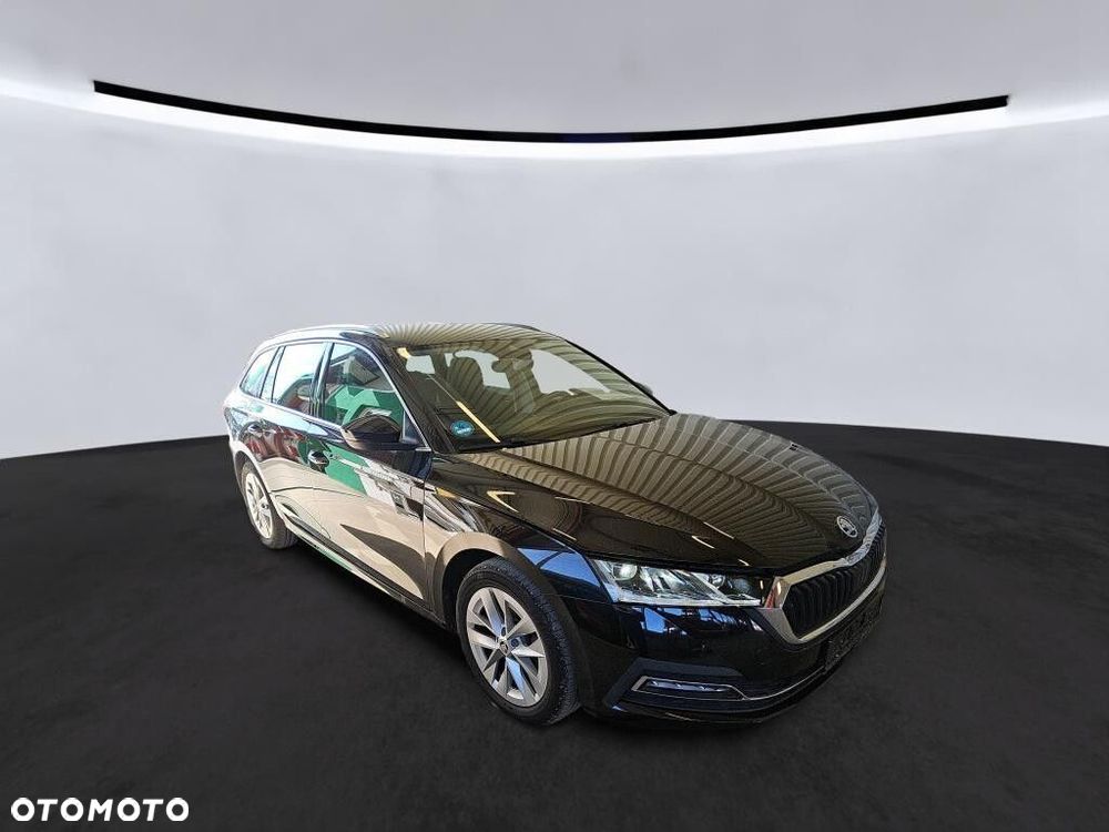Skoda Octavia - 2