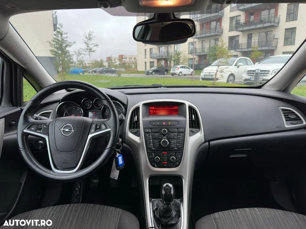Opel Astra 1.4 Cosmo - 11