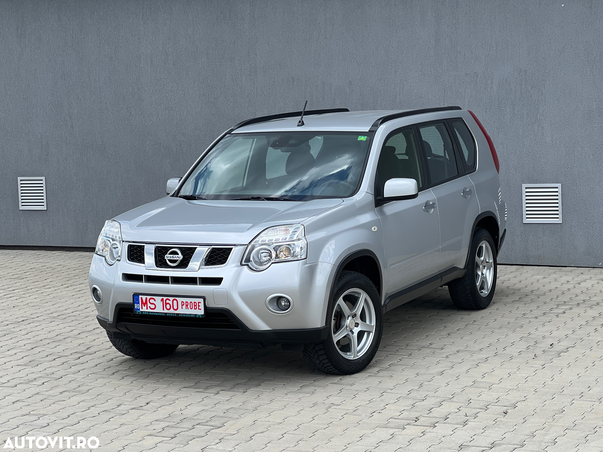 Nissan X-Trail 2.0 dCi 4x4 DPF LE - 2